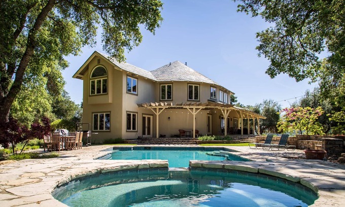 Adelaida House | Vineyard View