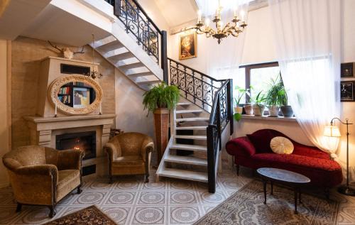Kuressaare House | Vinoteegi Residents