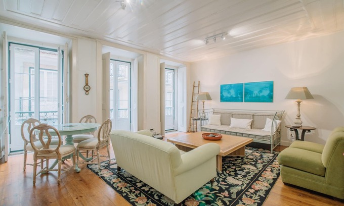 Encarnacao Apartment | VINTAGE Bairro Alto-Chiado Apartment