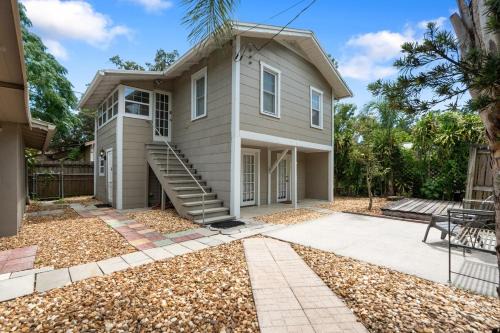 Old Seminole Heights House | Vintage Cottage & Modern Touches