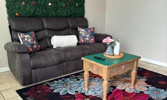 Downtown Baltimore House | Vintage Garden in the City Home