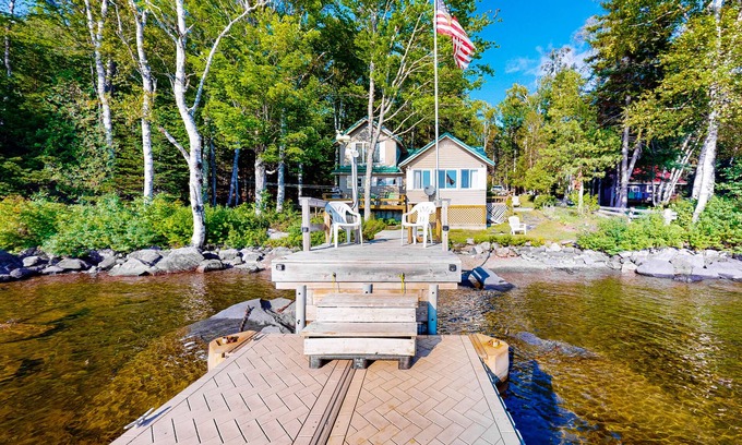 Greenville House | Vintage lakefront cabin with incredible water views, private dock & pebble beach