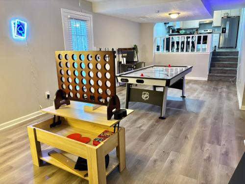 Church Street House | Vintage Queen Suite - 7 mins From ATL Airport