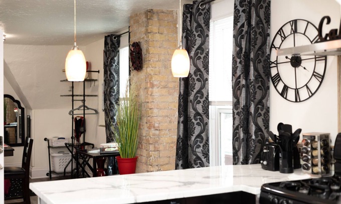 Central City Apartment | Vintage Studio in Heart of Salt Lake City
