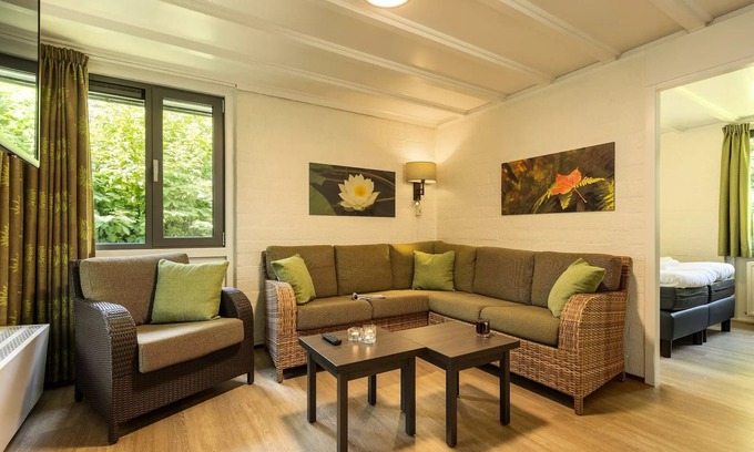 America House | VIP Cottage 2 People