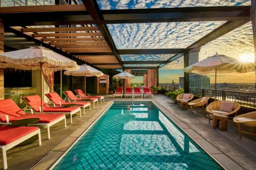 Central Business District Hotel | Virgin Hotels New Orleans