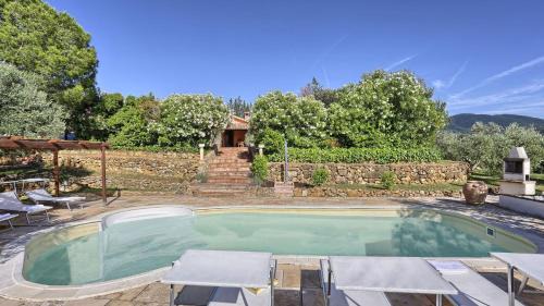 Scarlino Villa | Virginia 8, Emma Villas