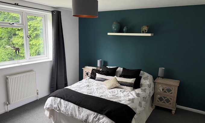 Runnymede Apartment | Virginia Water, comfortable two bed apartment!