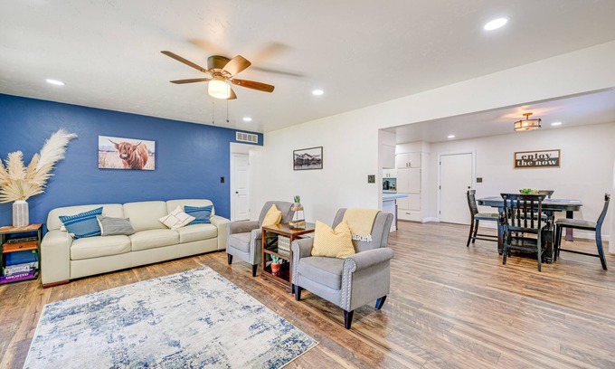 Visalia House | Visalia Vacation Rental w/Yard: 1 Mi to Downtown