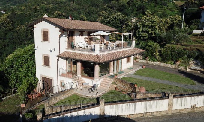 Pietrasanta Bed & Breakfast | Vista mare