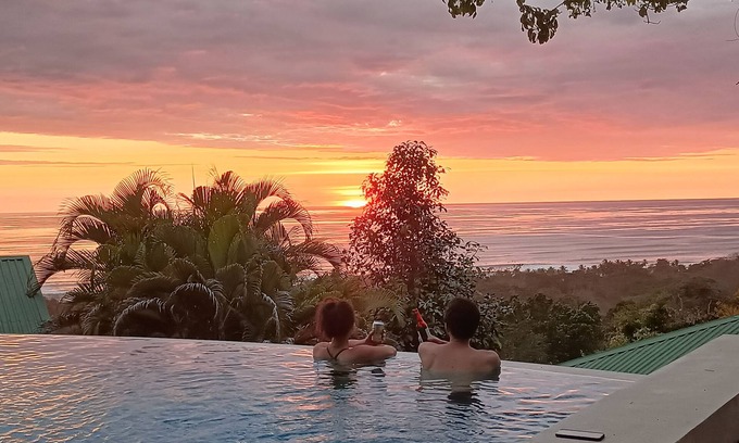 Mal Pais House | Vista Naranja Ocean View House