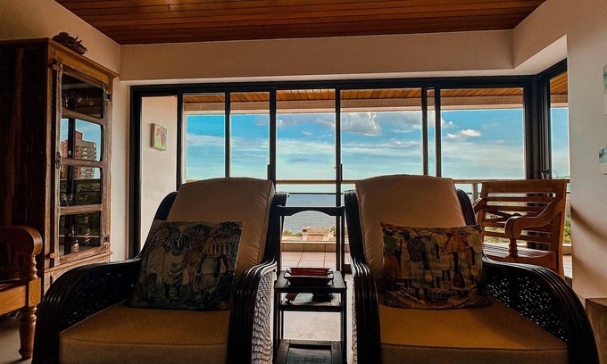 Tortuga Apartment | Vista para Oceano e Ar condicionado