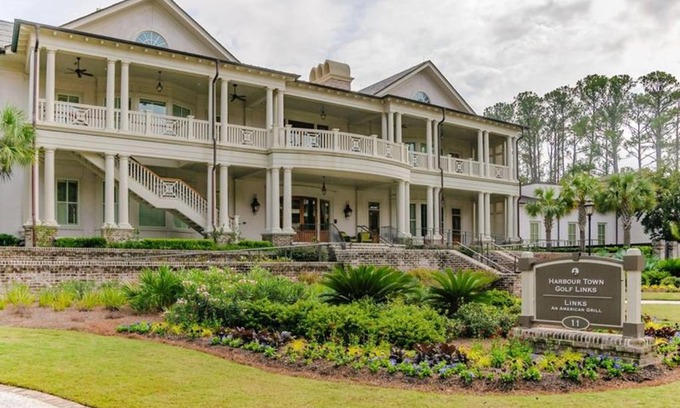 Sea Pines House | Vista Verde by Five Star Properties