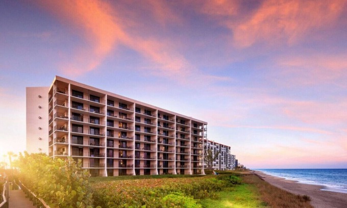 Hutchinson Island South Villa | Vistana Beach Club, Jensen Beach (2 Bedroom)