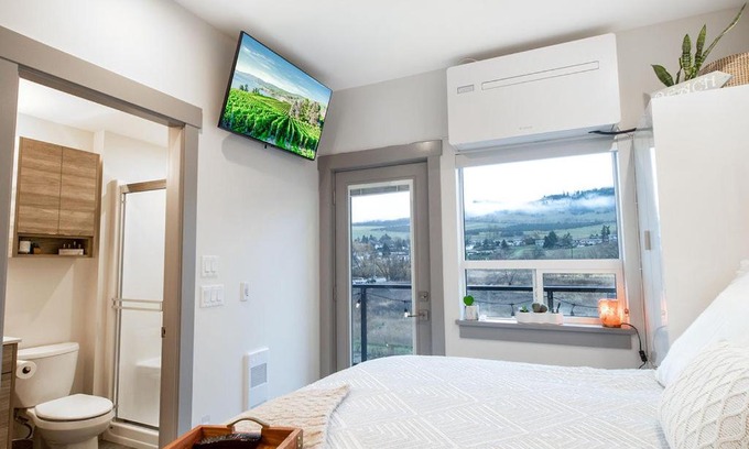 Vernon Apartment | Vita Resort Vernon on Lake Okanagan