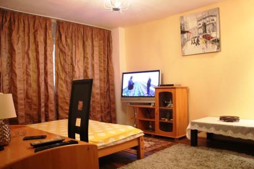 Sector 4 Apartment | Vitan modern apartment, sleeps 4
