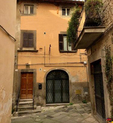 Viterbo Apartment | VITERBO ART APARTMENTS