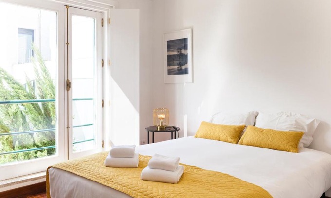 Foz do Douro House | VIVA Casa da Vila River & Sea in Porto-Family & Friends