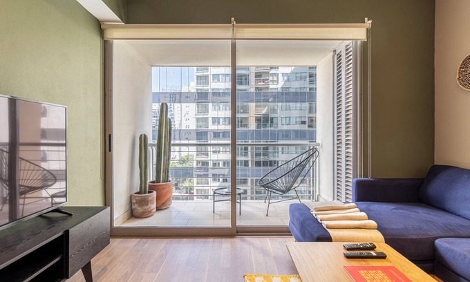 Ampliacion Granada Apartment | Vive Grand by Kukun