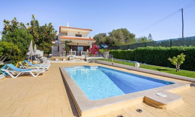 Cerro de Aguia House | Vivenda Deolinda by Interhome