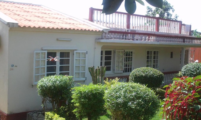 Agua Grande Apartment | Vivenda do Bairro