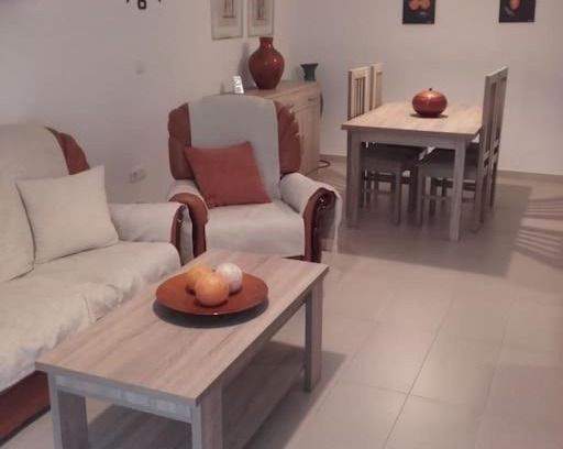 Old Town Baeza Apartment | Vivienda vacacional con garaje Vistas a Mágina