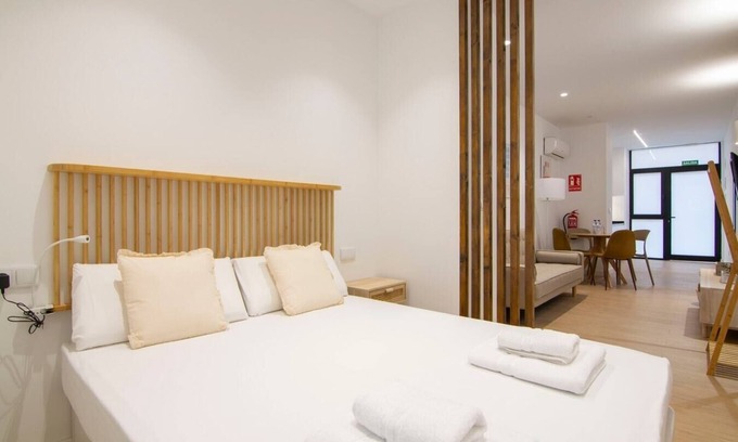 Montolivet Apartment | VLC HOST - San Jacinto D