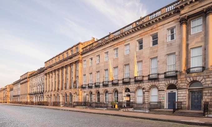 New Town Hotel | voco Edinburgh - Royal Terrace by IHG