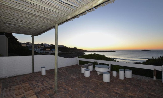 Yzerfontein House | Voetjieshang