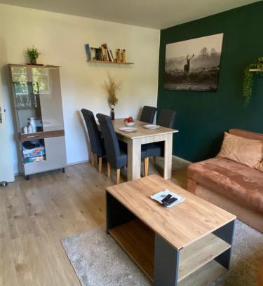Villingen-Schwenningen Apartment | Voll ausgestattete 3 Zimmer Wohnung mit 2 Schlafzimmer