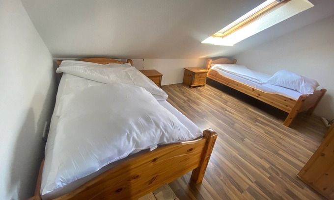 Petkum House | Voll Ausgestattetes Monteurhaus & Monteurzimmer in Emden/leer
