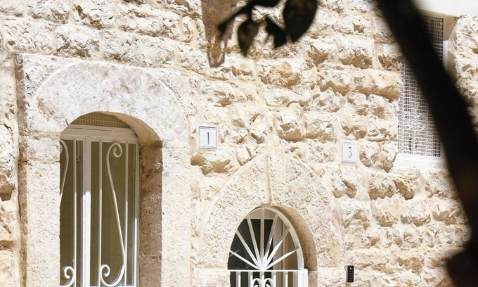 Trani Bed & Breakfast | Volpe e Uva Winesuites & Spa