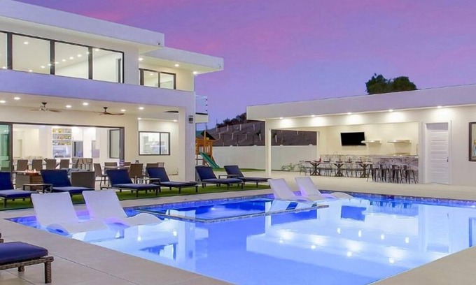 Temecula Villa | Voted Vacation Rental of The Year out of millions of homes on VRBO!