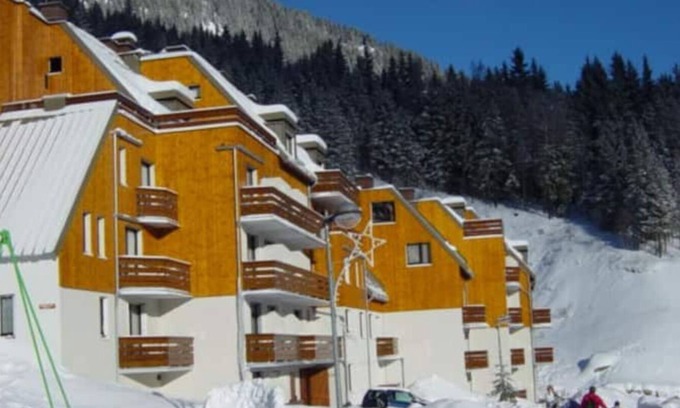 Le Pleynet Apartment | Vrbo Property