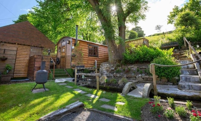 Upper Hulme RV Rental | Vrbo Property