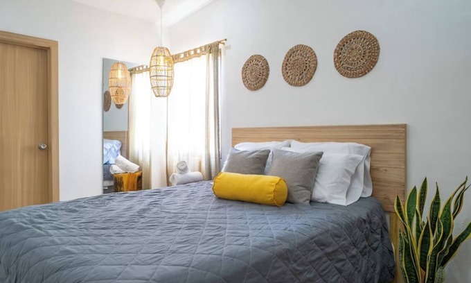 La Libertad Villa | Vrbo Property