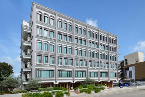 Phra Khanong Hotel | VST Punnawithi