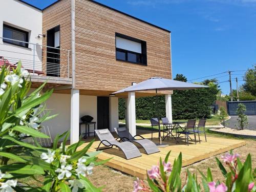 Bourgneuf-en-Retz Apartment | Vue panoramique Marais Breton, 900 m océan, superbe T2 avec terrasse