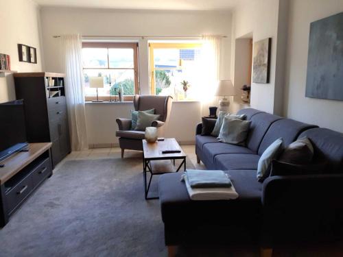 Boverath Apartment | Vulkaneifel Garden Retreat, cleaning included