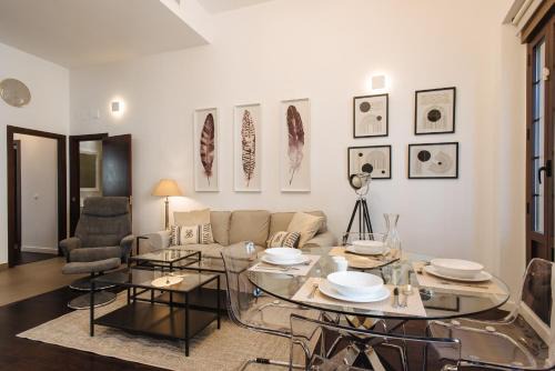 San Vicente Apartment | VUT PUERTA REAL - Free PARKING