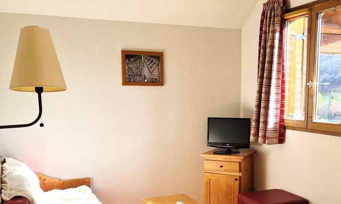 Albiez-le-Vieux Apartment | VVF Albiez-Montrond Maurienne - Studio 4 people + 1 baby