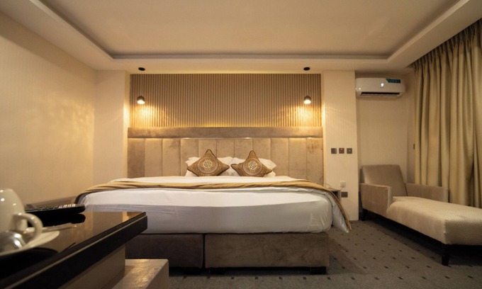 Abuja Hotel | Vynedresa Hotel