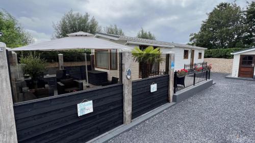Renesse Ski Chalet | VZ2321 Vakantiechalet in Renesse