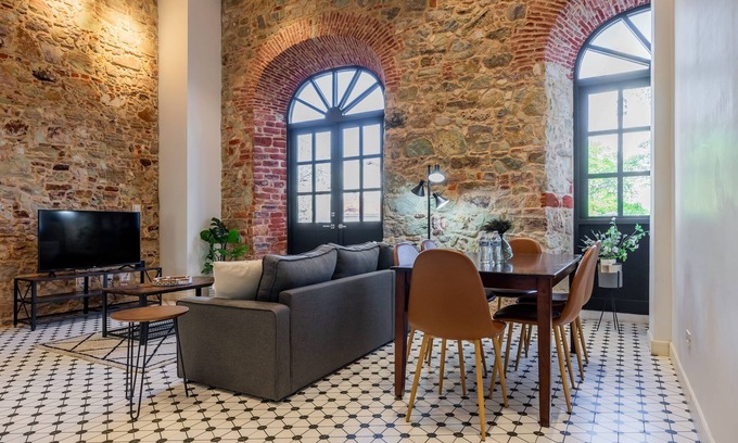 Casco Viejo Apartment | w Amazing Duplex in San Felipe