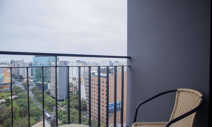 Miraflores Apartment | w Awesome 2BR Apartment in Miraflores