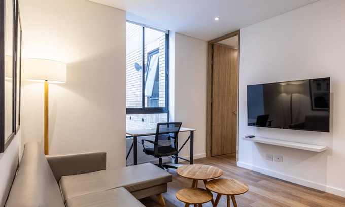 Antiguo Country Apartment | w Captivating 2BR in Parque Virrey