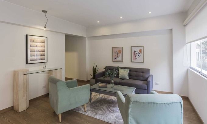 Reducto Apartment | w* | Elegant 2BR near Larcomar Miraflores