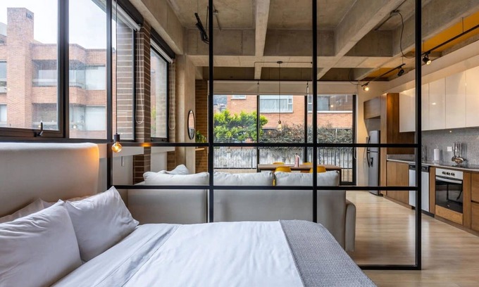 Chico Reservado Apartment | w Radiant Loft in Parque 93