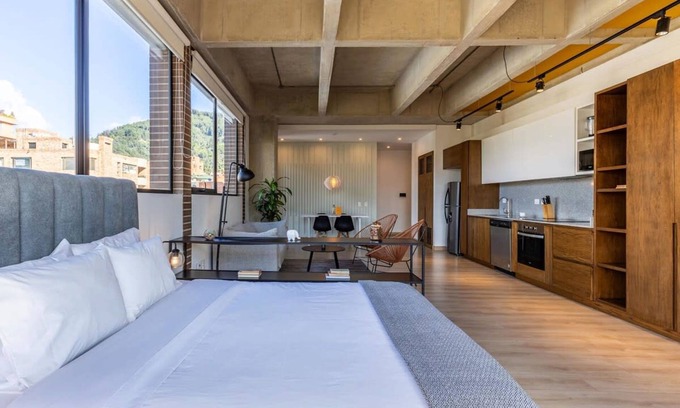 Chico Reservado Apartment | w Spectacular Loft in Parque 93
