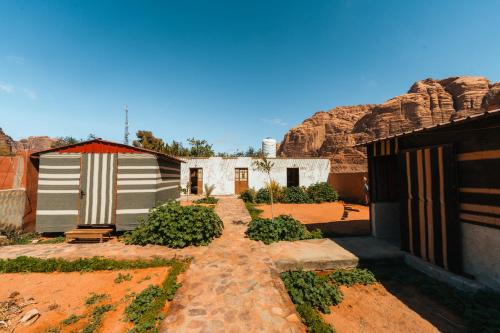 Wadi Rum Hotel | Wadi Rum Sunrise Guesthouse